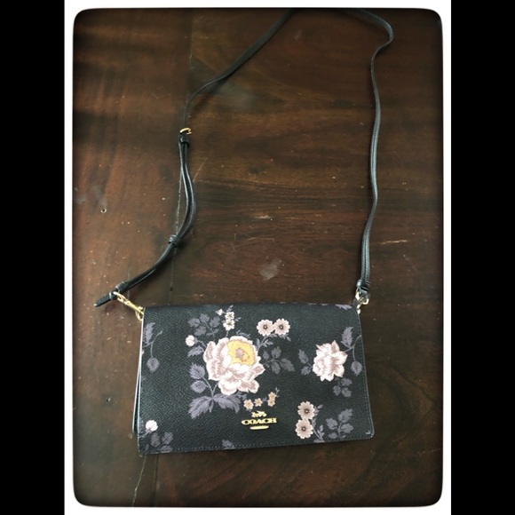 Coach Handbags - Floral coach crossbody bag.
